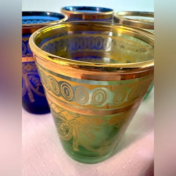 🌈✨ Set of 6 Moroccan Tea Glasses – Colorful, Gilded, & Ready to Party! 💃🍵🌿🌸 - Picture 12 of 16